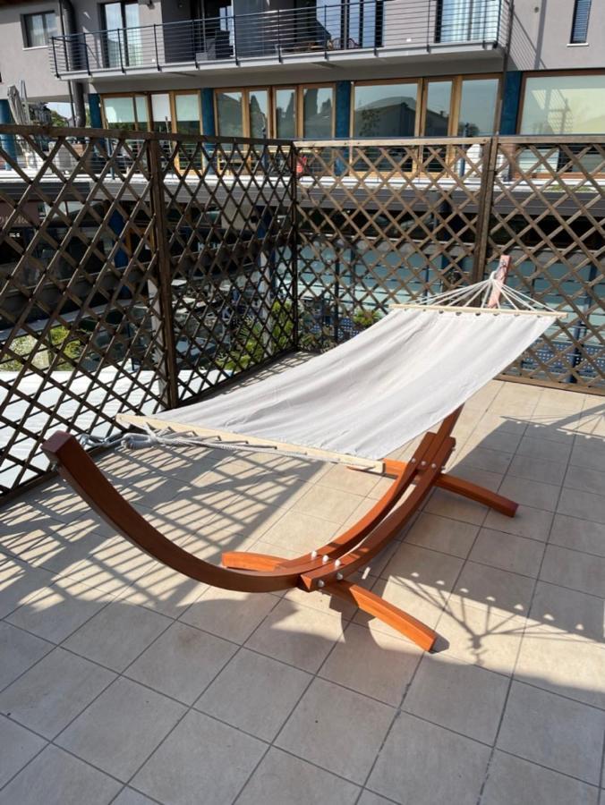 La Terrazza Sul Lago 페스키에라델가르다 외부 사진